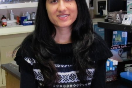 Maliha Ishaq in the lab